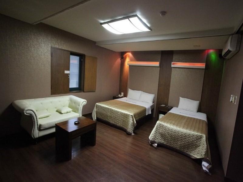 Hotel Flex Suwon Esterno foto