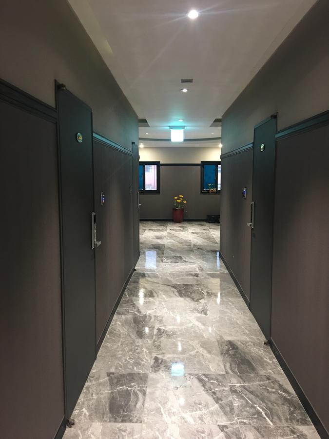 Hotel Flex Suwon Esterno foto