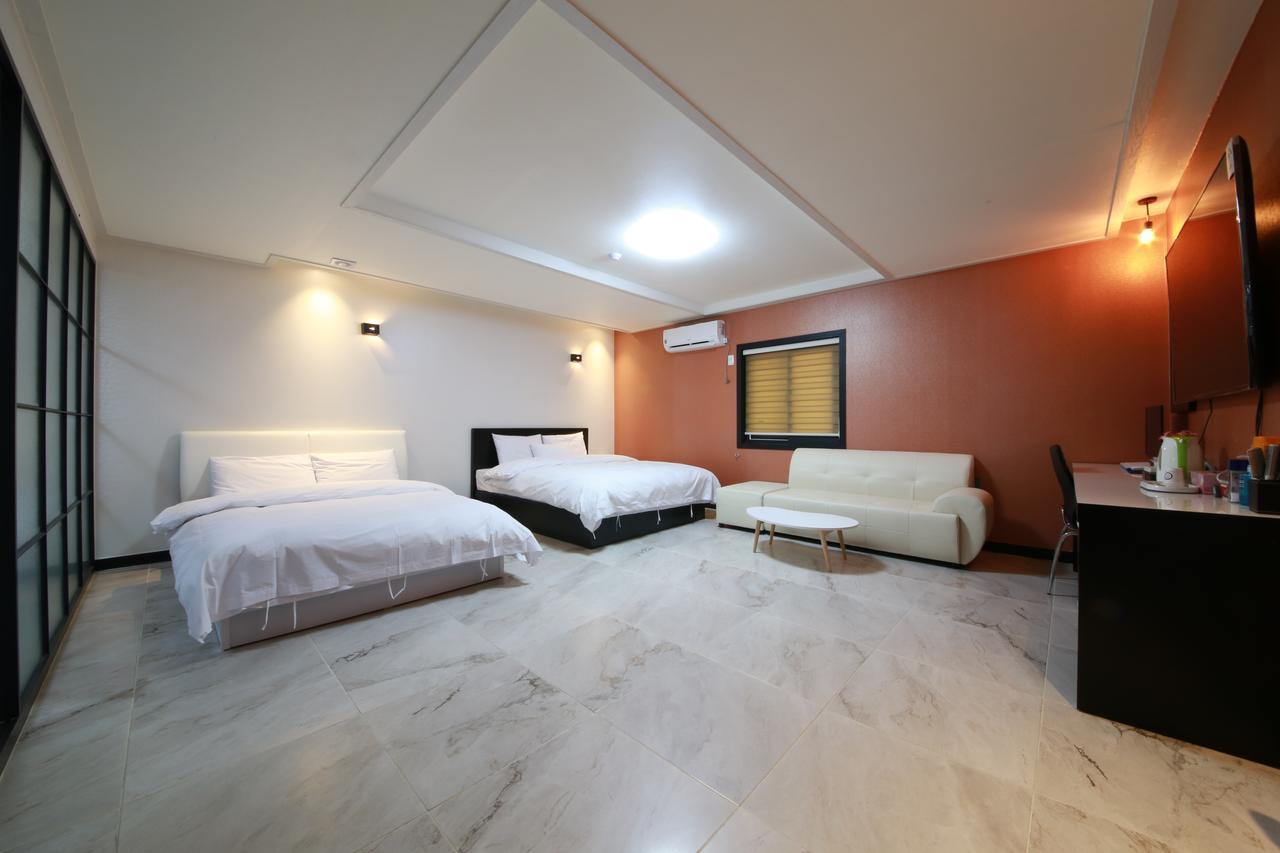 Hotel Flex Suwon Esterno foto