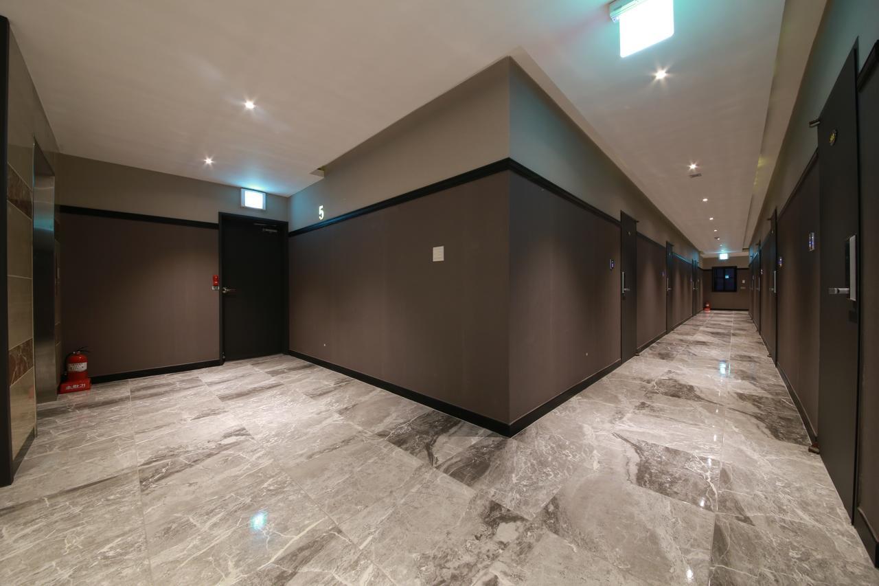 Hotel Flex Suwon Esterno foto